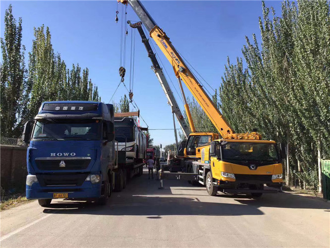 宝山区“省油又稳当”—— 吊车的 “智能节能” 技术